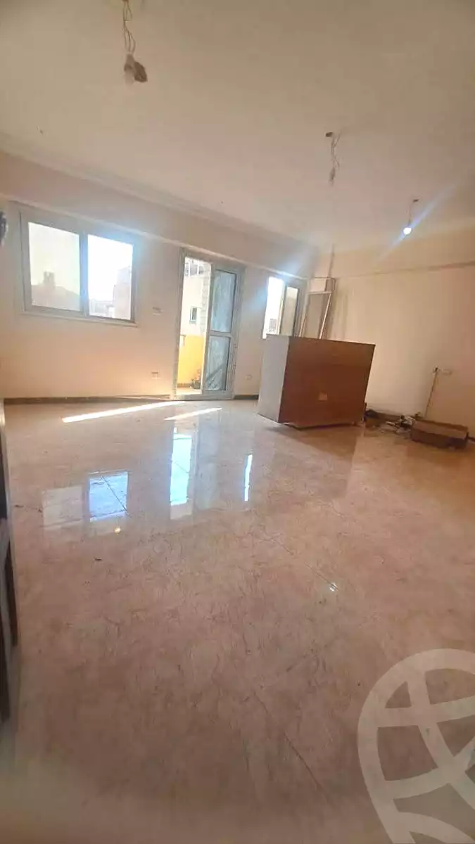 https://aqarmap.com.eg/en/listing/6600032-for-rent-cairo-helwan-helwan-el-sharkeya-abd-el-rahman-pasha-st