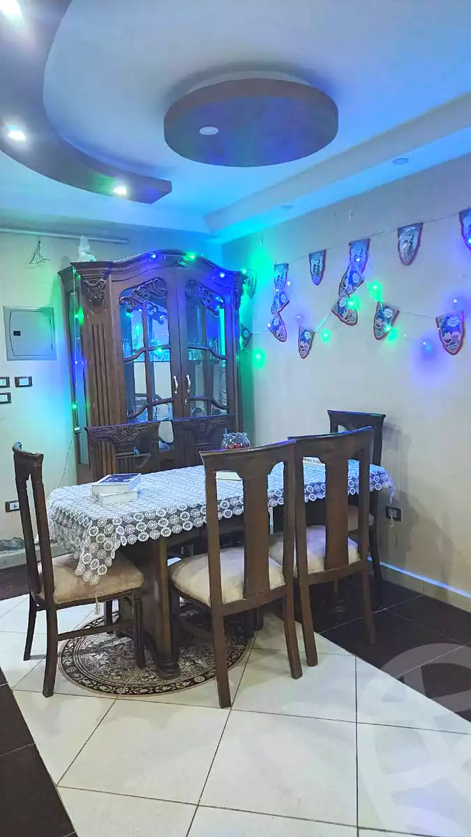 https://aqarmap.com.eg/en/listing/6600090-for-rent-cairo-faisal-kafr-tohormos-queen-nazli-st