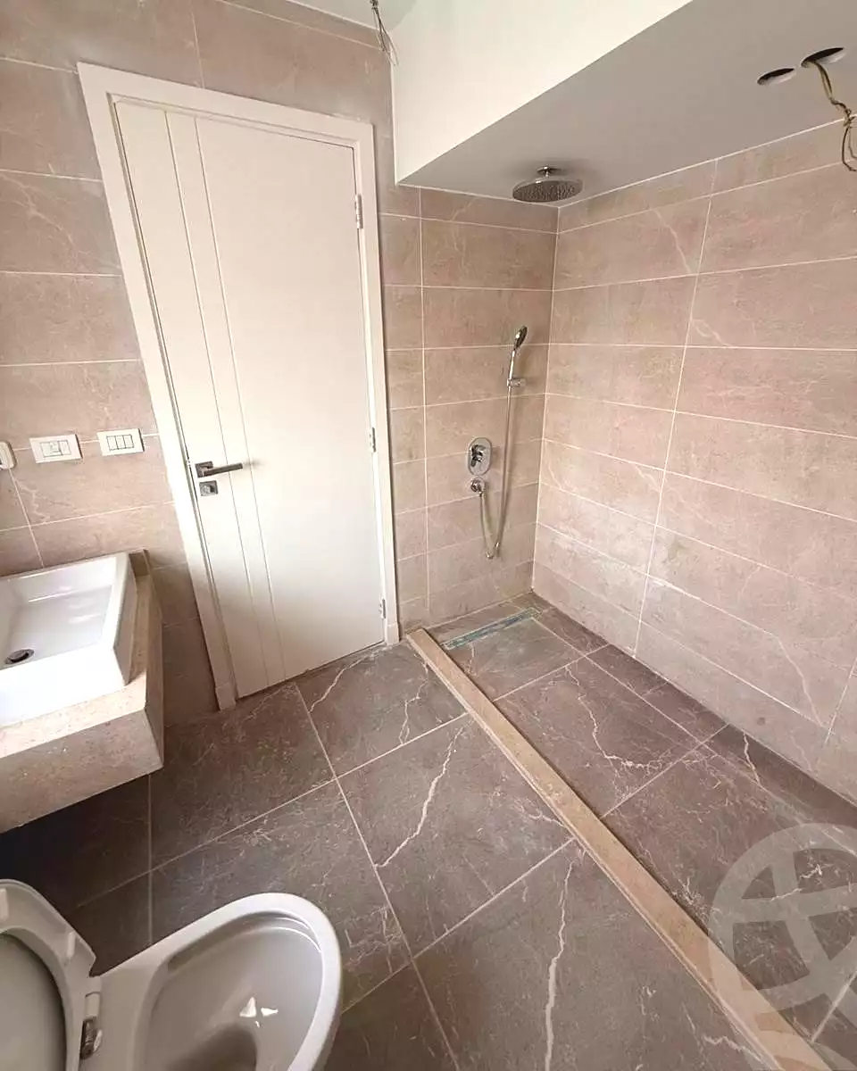 https://aqarmap.com.eg/en/listing/6600379-for-rent-cairo-el-sheikh-zayed-city-compounds-kmbwnd-fyldj-wyst-dr-llttwyr