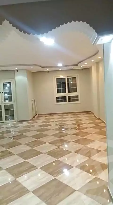 https://aqarmap.com.eg/ar/listing/6600542-for-sale-cairo-el-maadi-zahraa-el-maadi-shamal-sinaa-street
