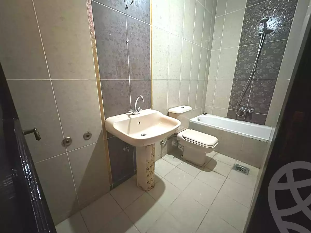 https://aqarmap.com.eg/en/listing/6602703-for-rent-cairo-new-cairo-el-banafsg-el-banafsag-2-dr-ahmed-okasha-st