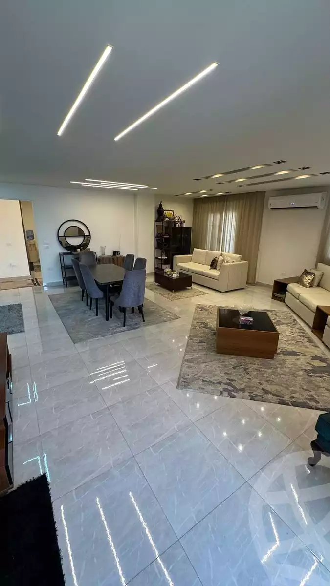 https://aqarmap.com.eg/en/listing/6602842-for-sale-cairo-el-sheikh-zayed-city-el-hay-elsabeaa-lbstn