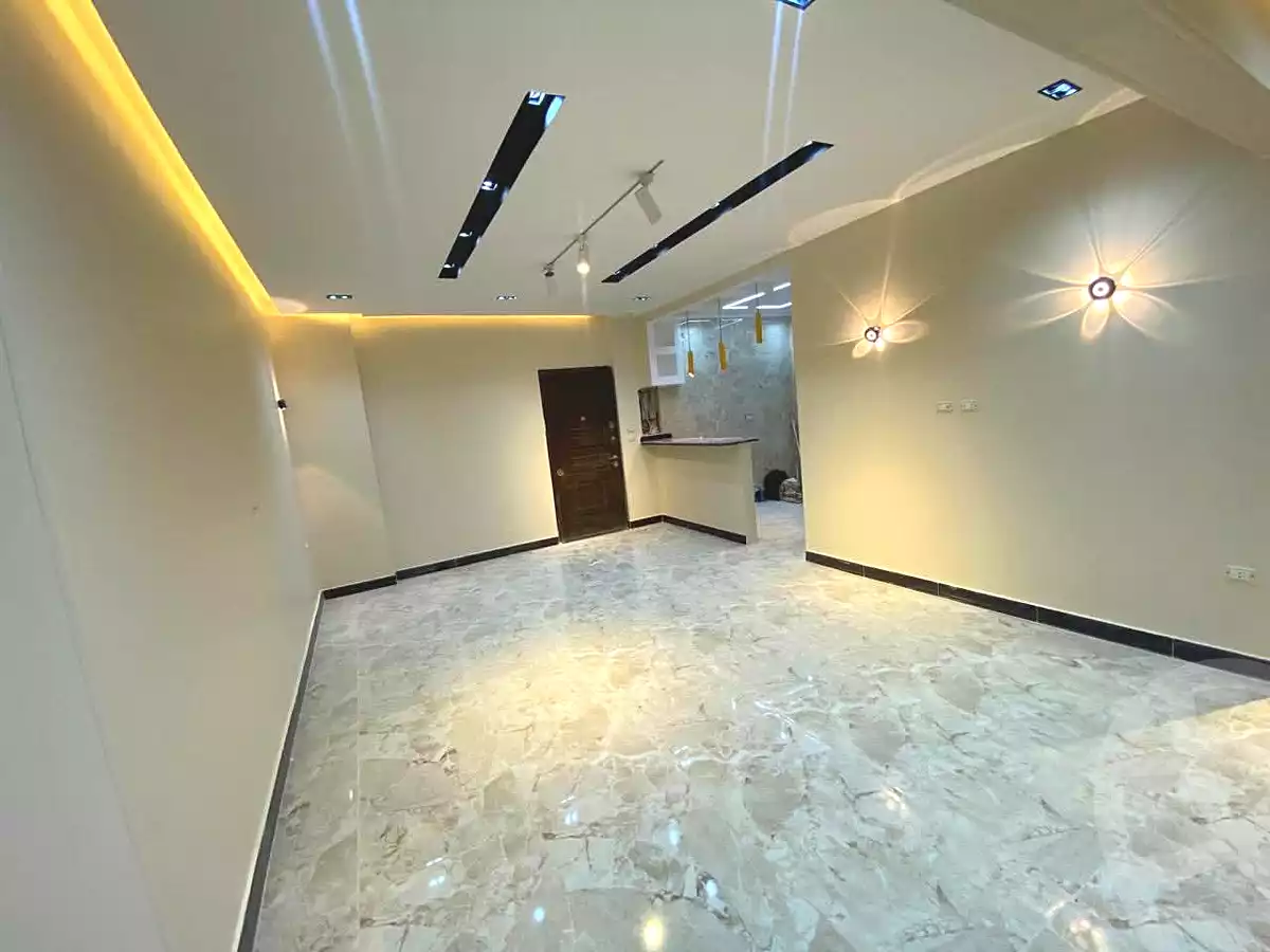 https://aqarmap.com.eg/en/listing/6603019-for-sale-cairo-el-sheikh-zayed-city-el-hay-elsades-ashaer