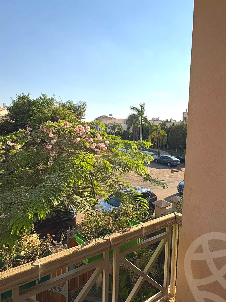 https://aqarmap.com.eg/en/listing/6603671-for-sale-cairo-el-sheikh-zayed-city-compounds-greens