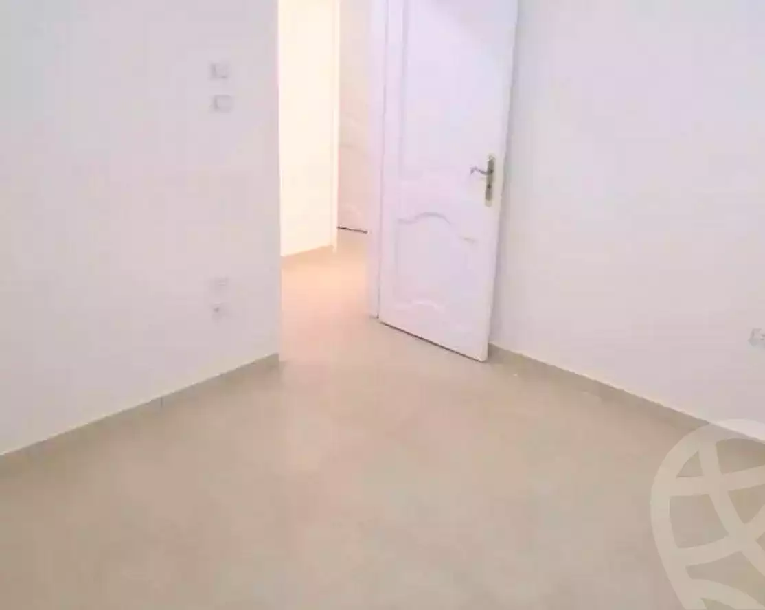 https://aqarmap.com.eg/ar/listing/6605380-for-sale-cairo-el-sheikh-zayed-city-alex-cairo-desert-road-nyoum-pyramids-arab-developments