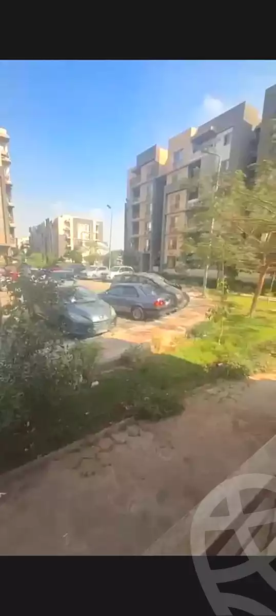 https://aqarmap.com.eg/en/listing/6605474-for-sale-cairo-6th-of-october-hadaeq-october-kmbwnd-fy-hdyq-ktwbr-dar-misr