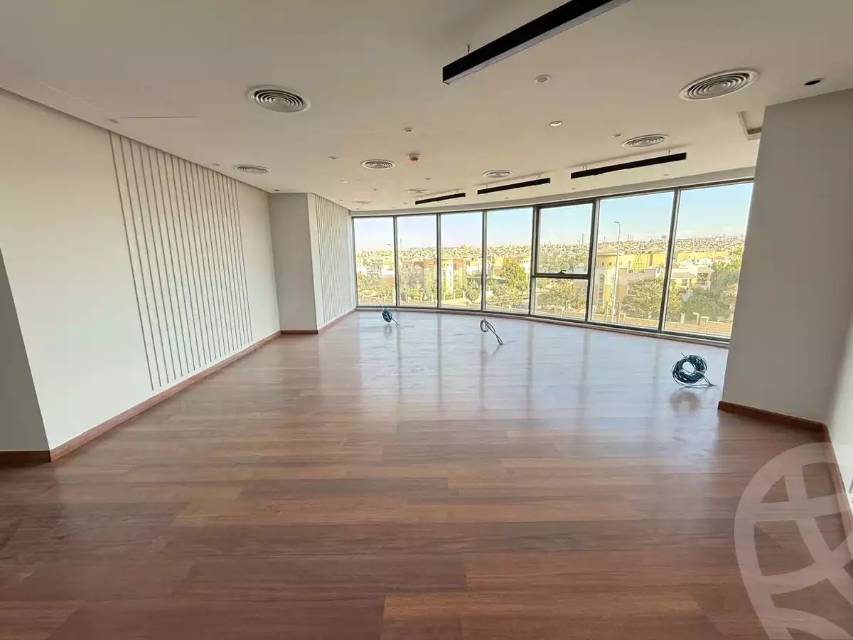 https://aqarmap.com.eg/ar/listing/6605602-for-rent-cairo-new-cairo-90th-street-south-teseen-st