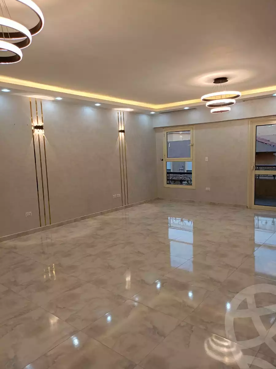https://aqarmap.com.eg/ar/listing/6605608-for-rent-cairo-el-sheikh-zayed-city-compounds-el-khamayel