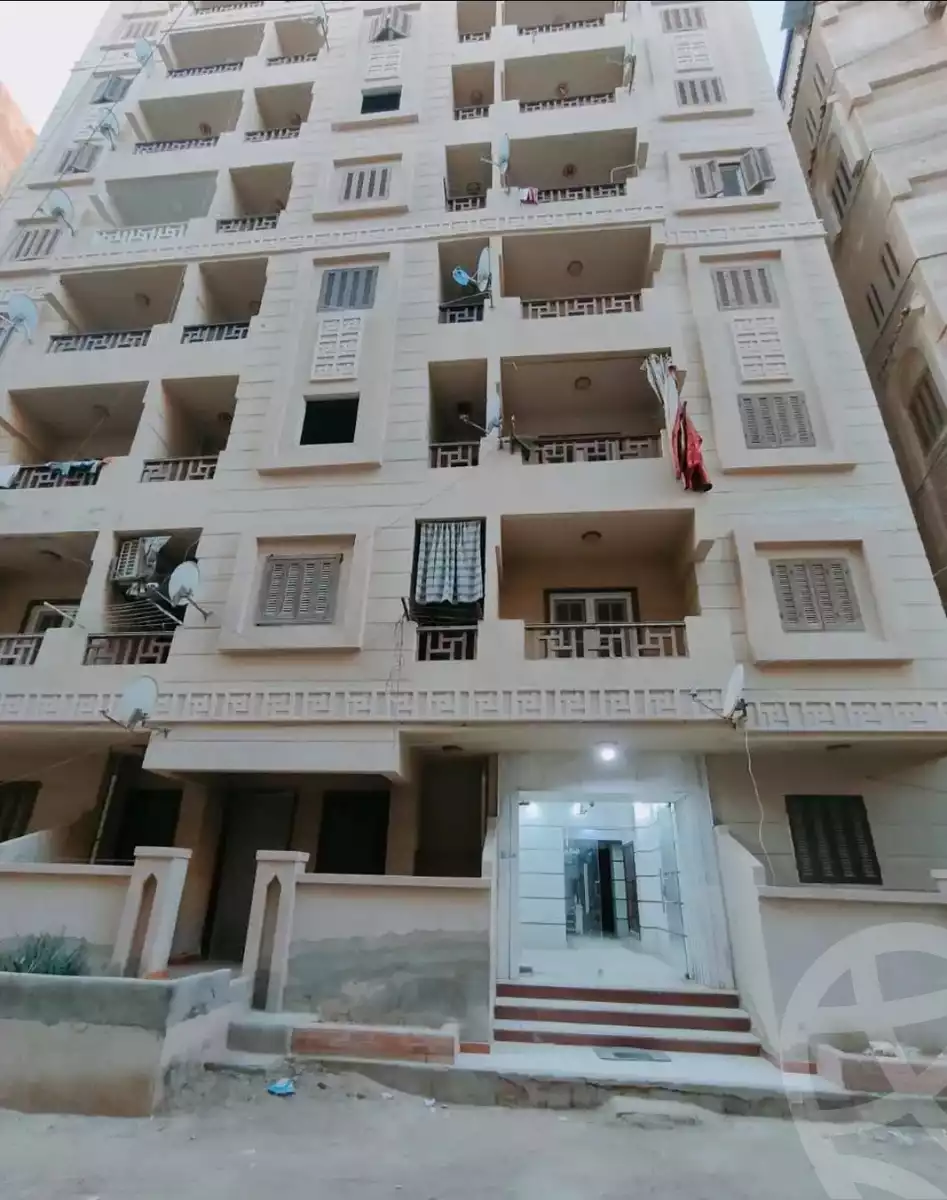 https://aqarmap.com.eg/en/listing/6606891-for-sale-alexandria-l-jmy-el-kilo-21