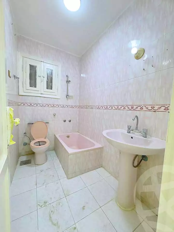 https://aqarmap.com.eg/en/listing/6608439-for-sale-alexandria-l-jmy-lbytsh