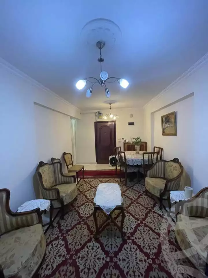 https://aqarmap.com.eg/ar/listing/6608453-for-sale-alexandria-glim