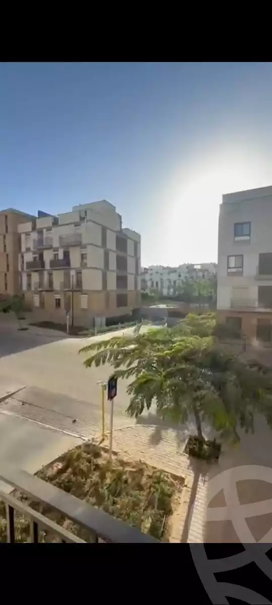https://aqarmap.com.eg/en/listing/6608990-for-sale-cairo-el-sheikh-zayed-city-compounds-the-courtyard