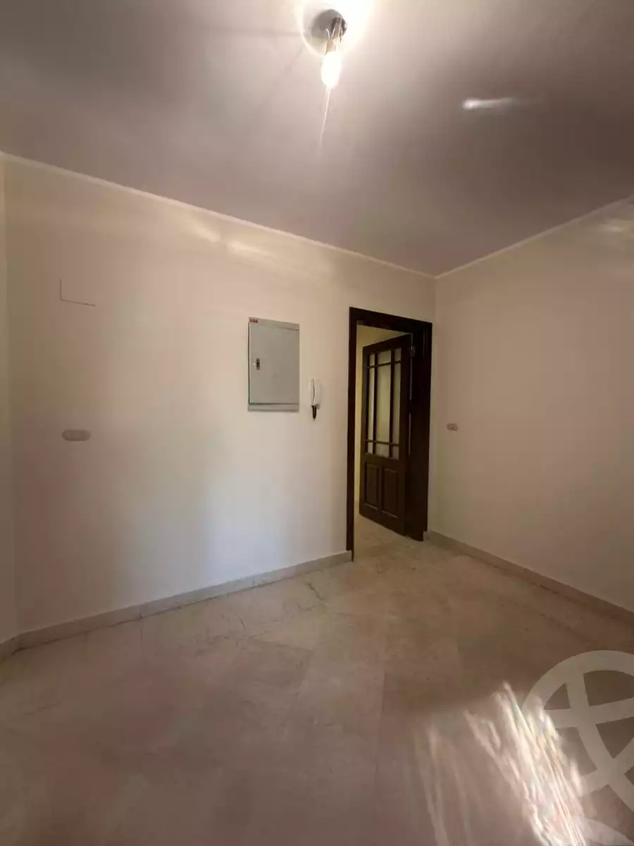 https://aqarmap.com.eg/en/listing/6609012-for-sale-cairo-el-sheikh-zayed-city-compounds-beverly-hills