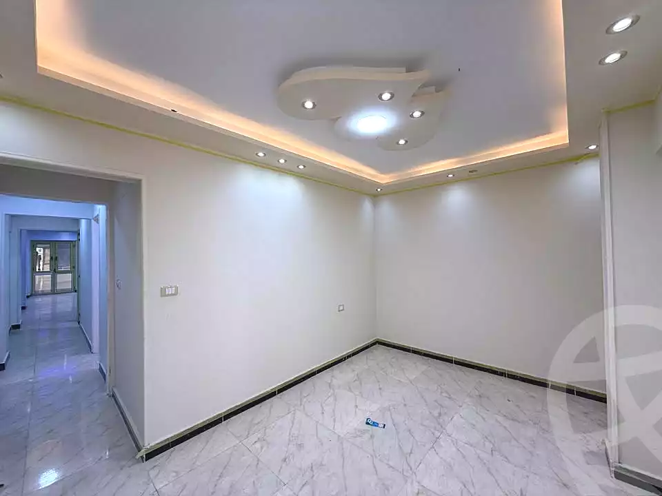 https://aqarmap.com.eg/ar/listing/6609131-for-sale-alexandria-sydy-bshr-sydy-bshr-bhry-gamal-abd-el-nasir-st