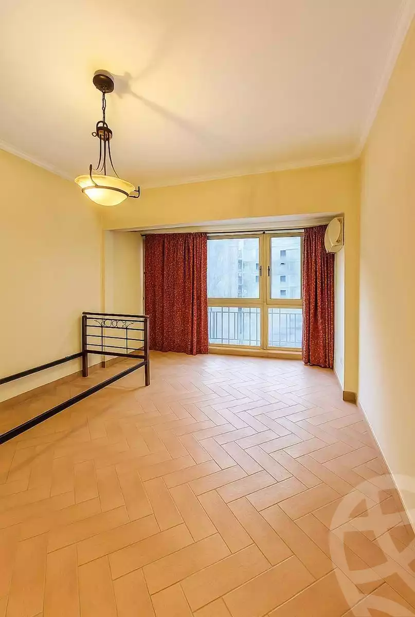 https://aqarmap.com.eg/ar/listing/6609332-for-sale-cairo-shoubra-corniche-el-nile-st