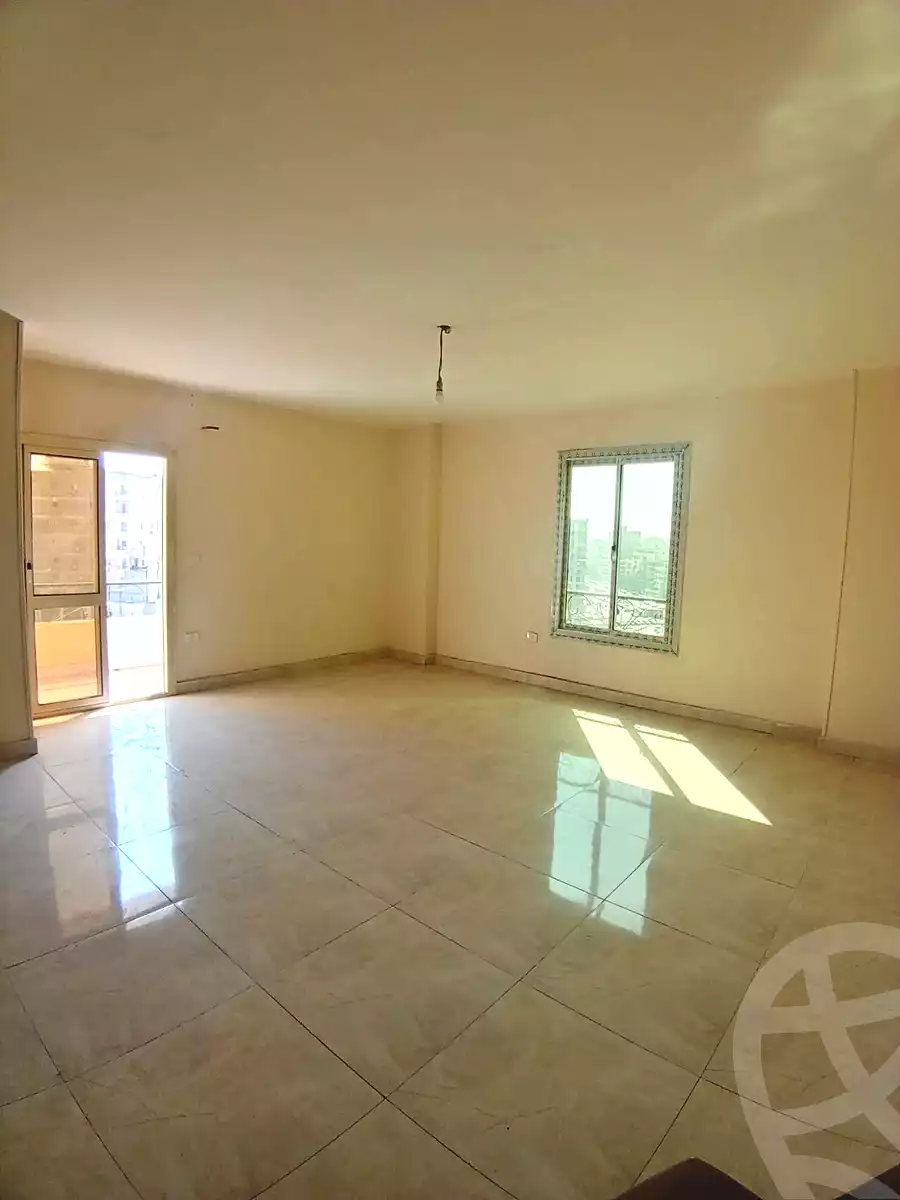 https://aqarmap.com.eg/ar/listing/6609357-for-rent-cairo-ain-shams-jsr-lswys