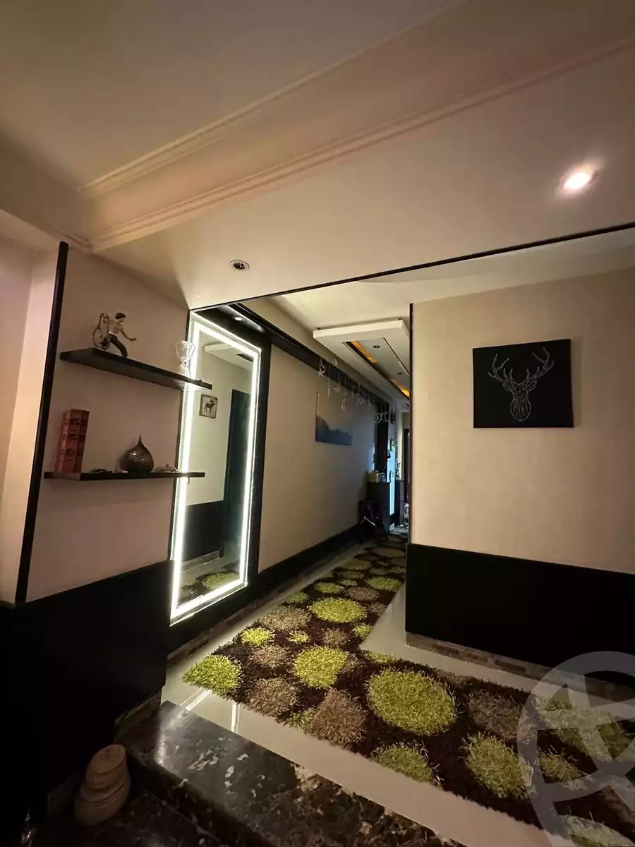 https://aqarmap.com.eg/ar/listing/6609530-for-rent-cairo-6th-of-october-el-ahyaa-neighborhood-2nd-divided-from-al-kafrawei-st