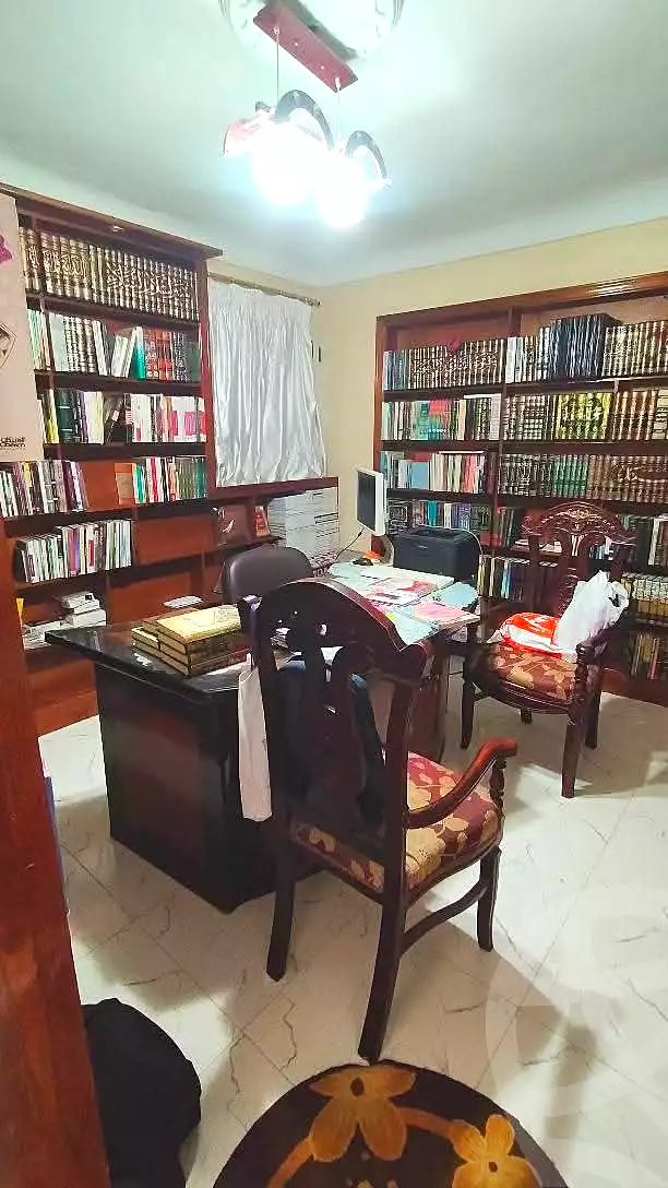 https://aqarmap.com.eg/ar/listing/6609583-for-sale-alexandria-l-jmy-lbytsh-qased-kareem-st