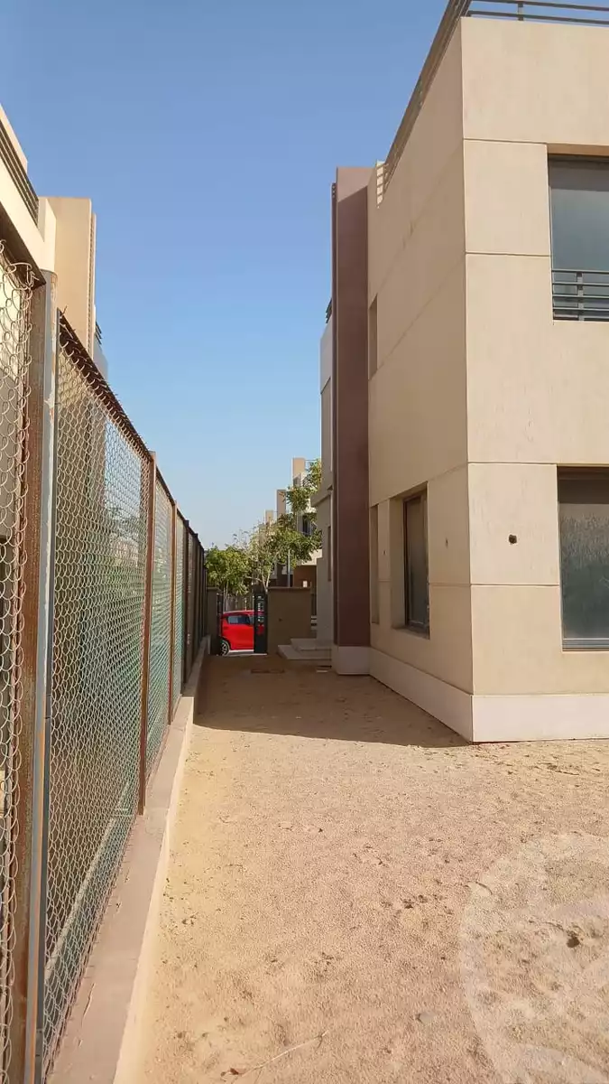 https://aqarmap.com.eg/ar/listing/6610193-for-sale-cairo-el-sheikh-zayed-city-compounds-alma