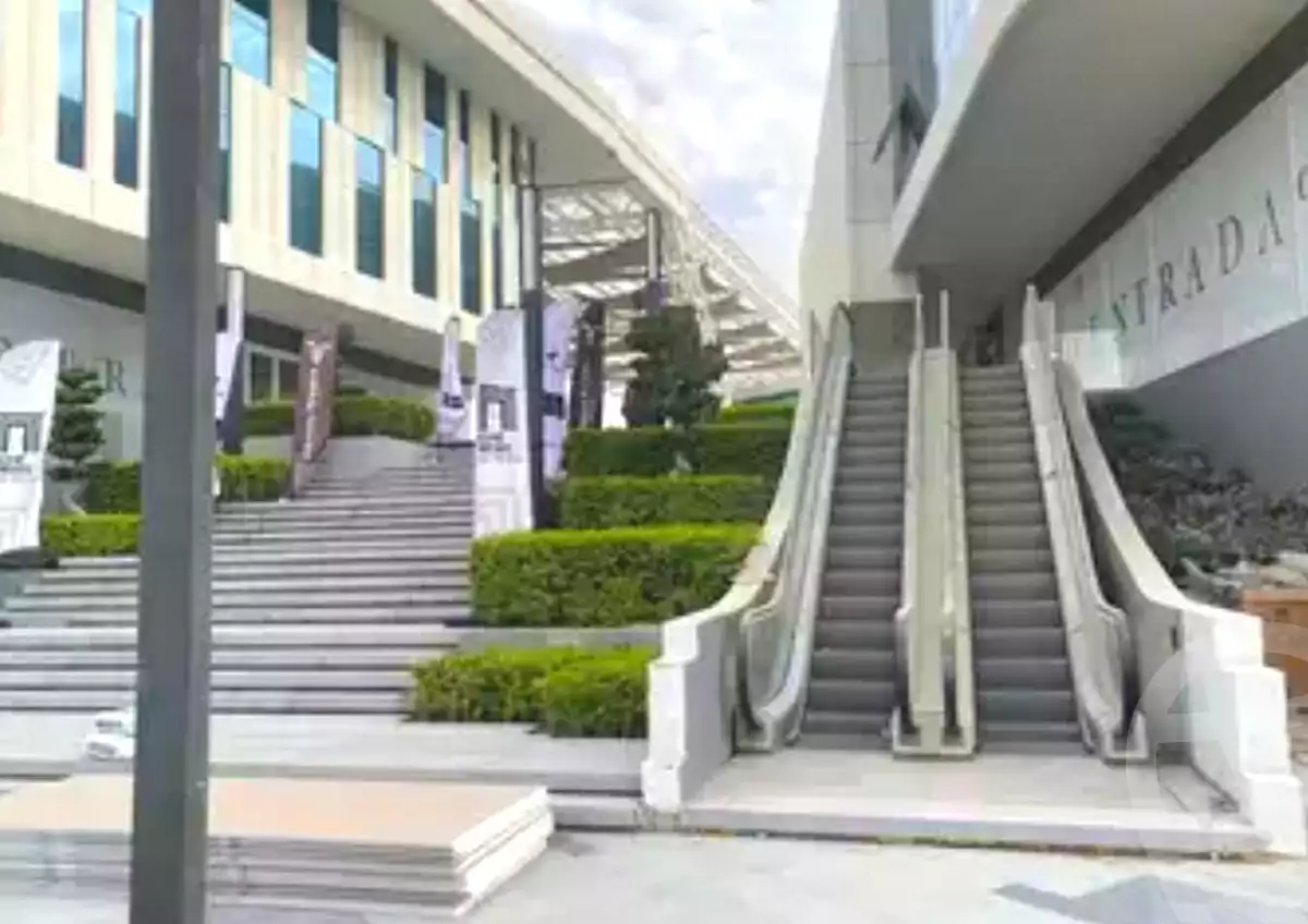https://aqarmap.com.eg/en/listing/6611054-for-rent-cairo-6th-of-october-compounds-mwl-sntrd-blz