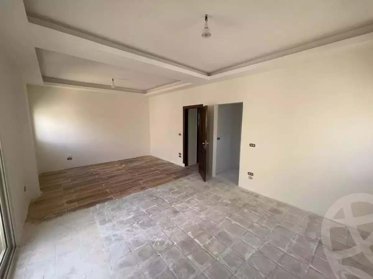 https://aqarmap.com.eg/ar/listing/6611076-for-rent-cairo-new-cairo-ganob-el-akadamiya-south-academy-a-zaid-ebn-haretha-st