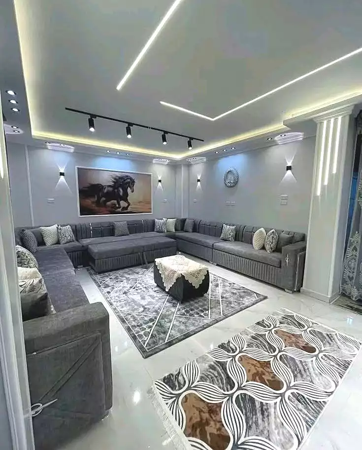 https://aqarmap.com.eg/ar/listing/6611217-for-rent-cairo-new-cairo-ganob-el-akadamiya-south-academy-a-zaid-ebn-haretha-st