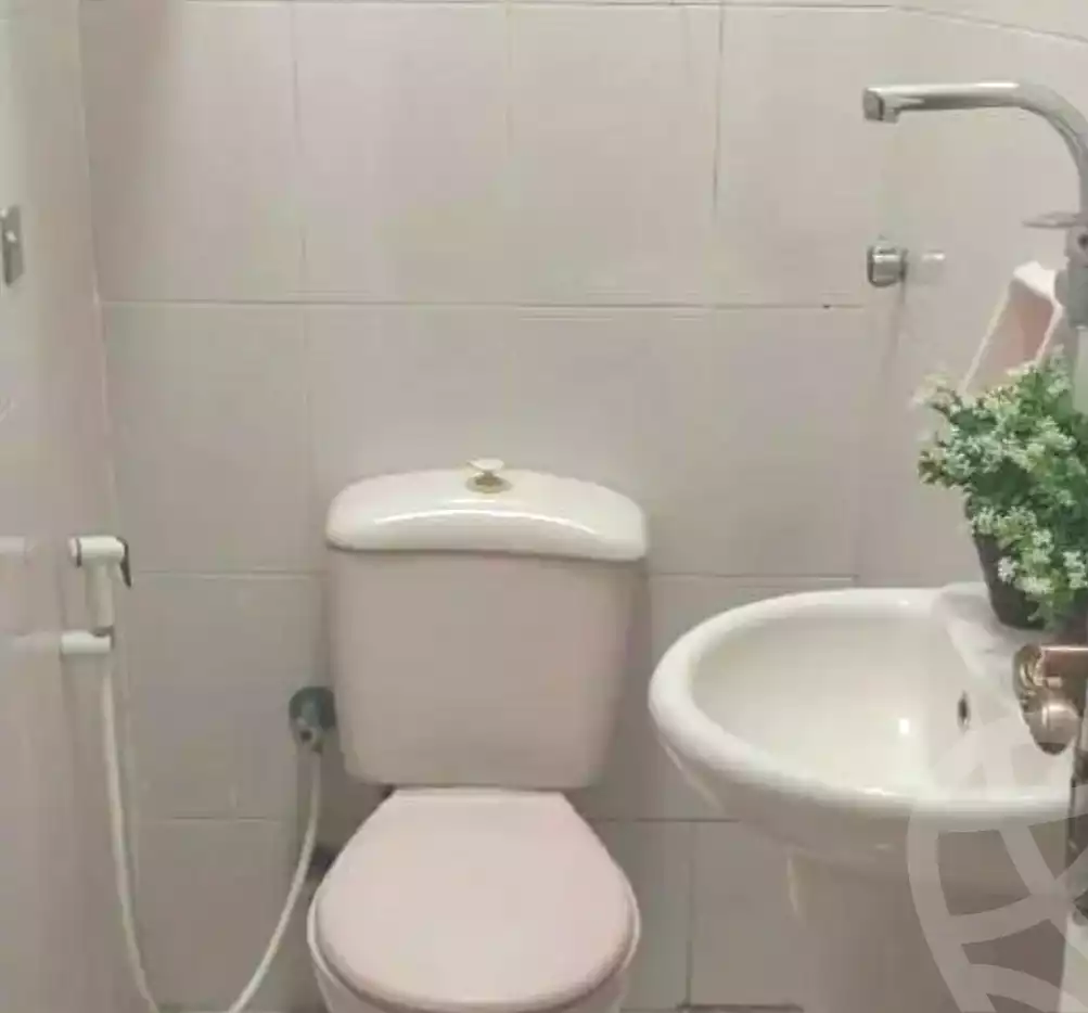 https://aqarmap.com.eg/ar/listing/6612438-for-sale-alexandria-el-asafra-sadiqat-al-ketab-al-moqadas-st