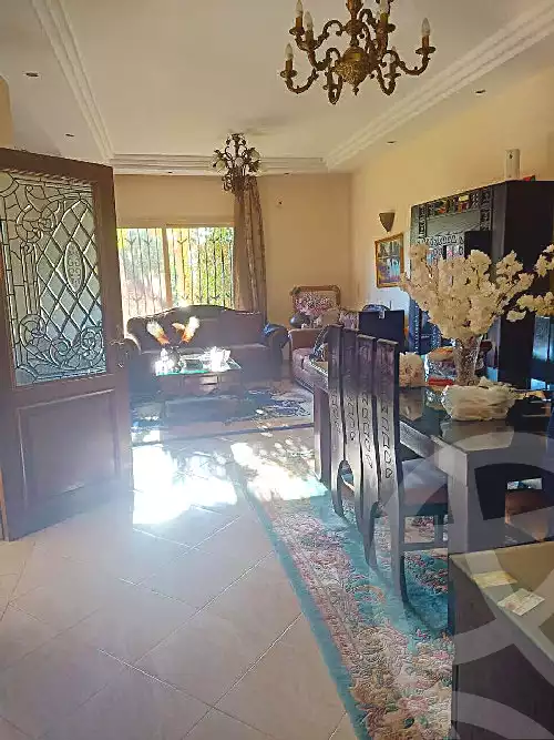 https://aqarmap.com.eg/en/listing/6613023-for-sale-cairo-new-cairo-compounds-mena-residence