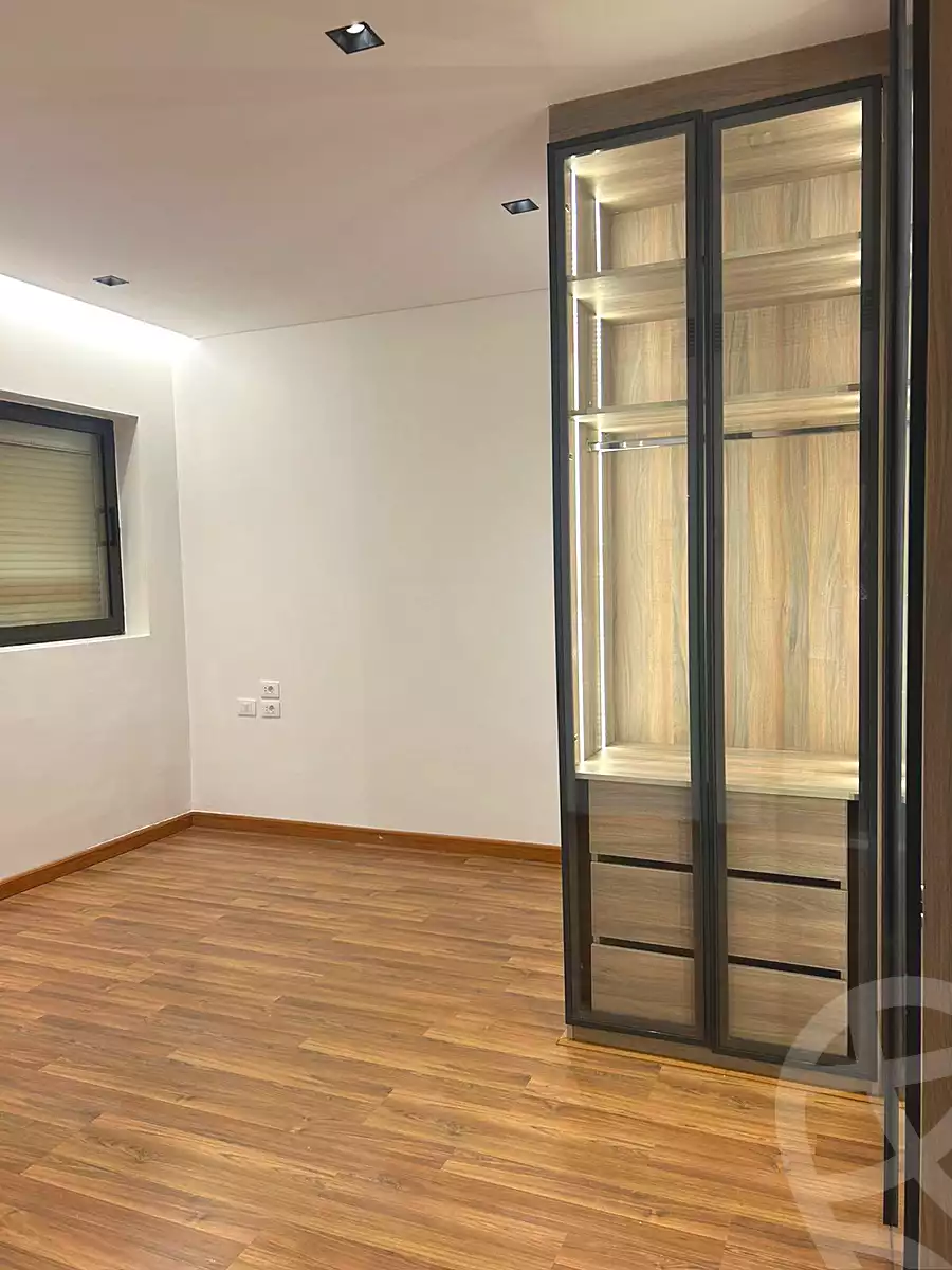 https://aqarmap.com.eg/en/listing/6614563-for-rent-cairo-new-cairo-compounds-lakeview-residence
