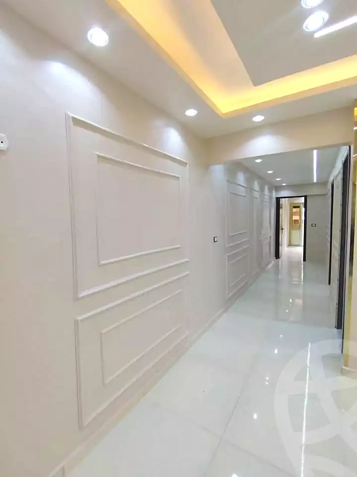 https://aqarmap.com.eg/ar/listing/6615474-for-sale-alexandria-l-jmy-lbytsh-bianchiii-el-arbaeen-st