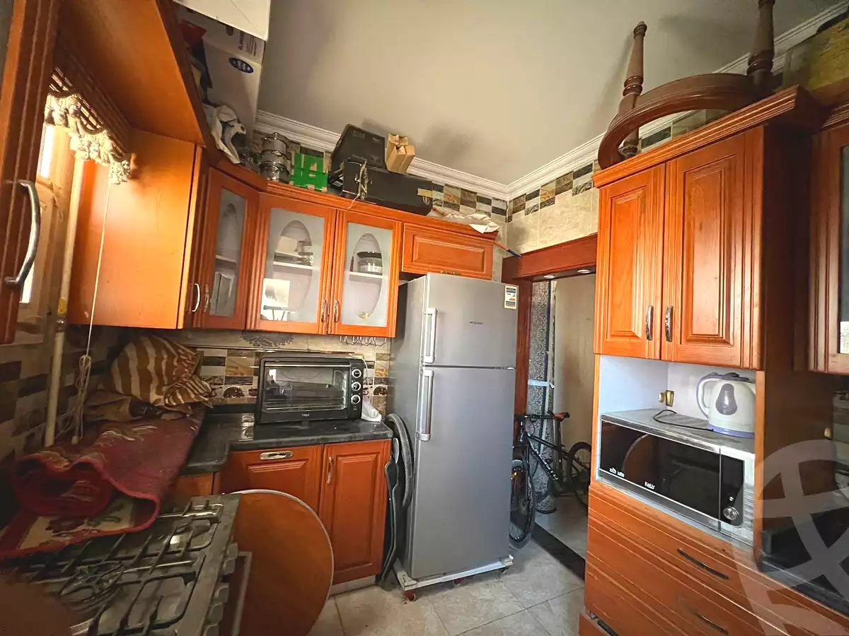 https://aqarmap.com.eg/ar/listing/6617770-for-sale-cairo-6th-of-october-el-ahyaa-neighborhood-3rd-al-hay-al-thalith-st