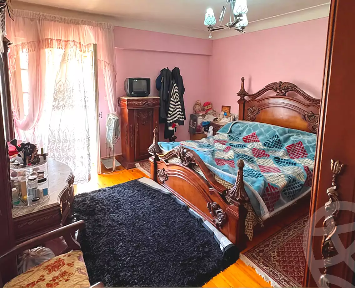 https://aqarmap.com.eg/ar/listing/6619484-for-sale-alexandria-ganaklis