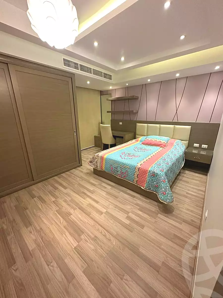 https://aqarmap.com.eg/en/listing/6620457-for-sale-cairo-6th-of-october-compounds-ray-west-mall-rayhana