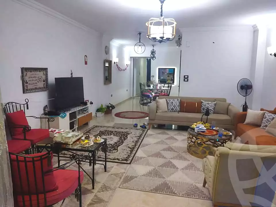 https://aqarmap.com.eg/ar/listing/6621337-for-sale-cairo-helwan-hadayek-helwan-nile-corniche-st
