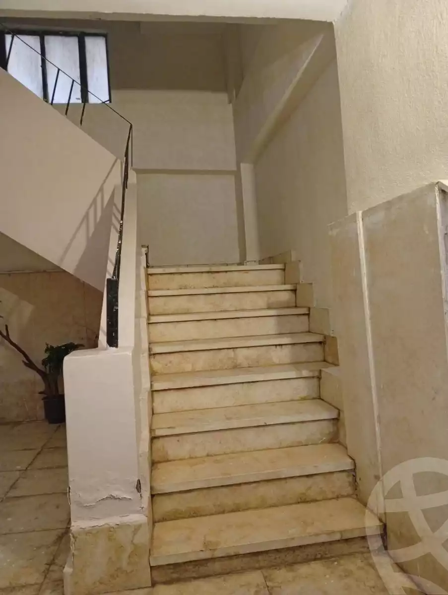 https://aqarmap.com.eg/en/listing/6621785-for-sale-cairo-ain-shams-jsr-lswys-el-arbaeen-st