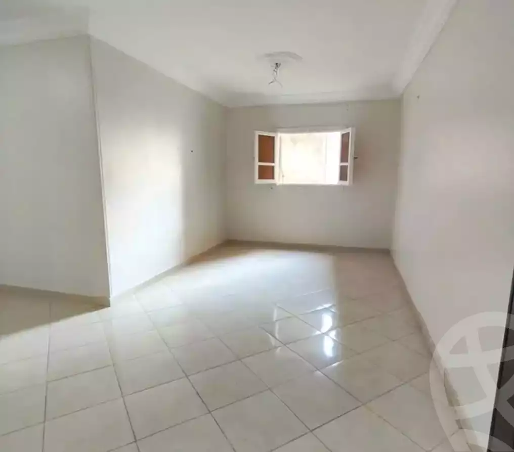 https://aqarmap.com.eg/ar/listing/6621819-for-sale-alexandria-el-asafra-l-sfr-bhry