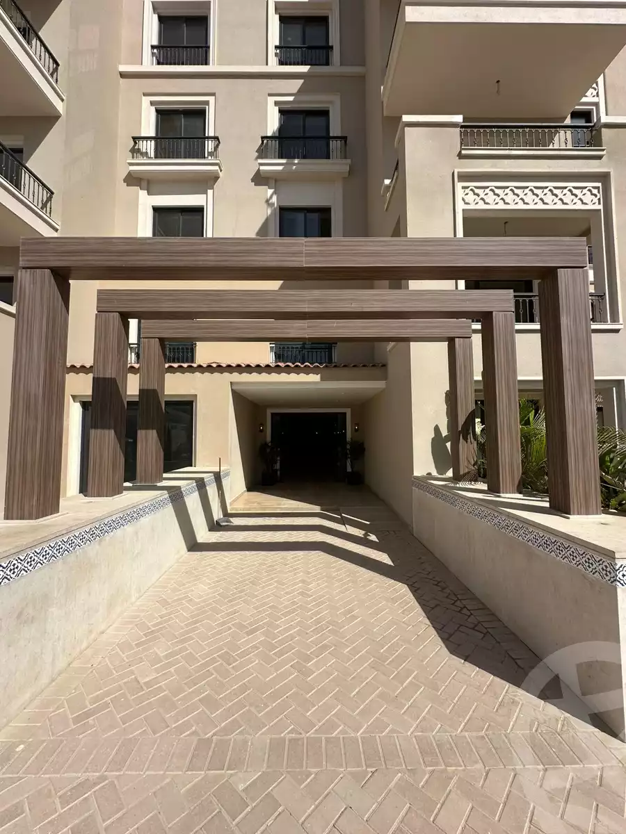 https://aqarmap.com.eg/en/listing/6623124-for-rent-cairo-el-sheikh-zayed-city-compounds-kmbwnd-fyldj-wyst-dr-llttwyr