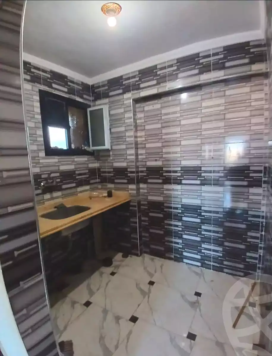 https://aqarmap.com.eg/ar/listing/6623199-for-sale-alexandria-el-asafra-seyam-st