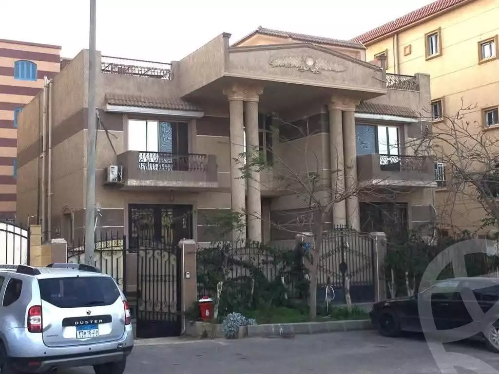 https://aqarmap.com.eg/en/listing/6623309-for-sale-cairo-new-cairo-el-banafsg-el-banafsag-5-zakaria-ahmed-st