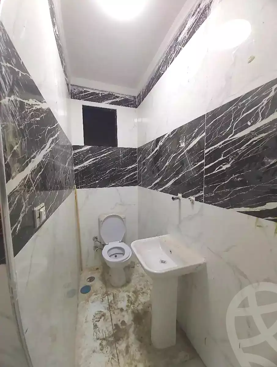 https://aqarmap.com.eg/ar/listing/6623712-for-sale-alexandria-sydy-bshr-sydy-bshr-bhry-shr-mhmwd-l-yswy