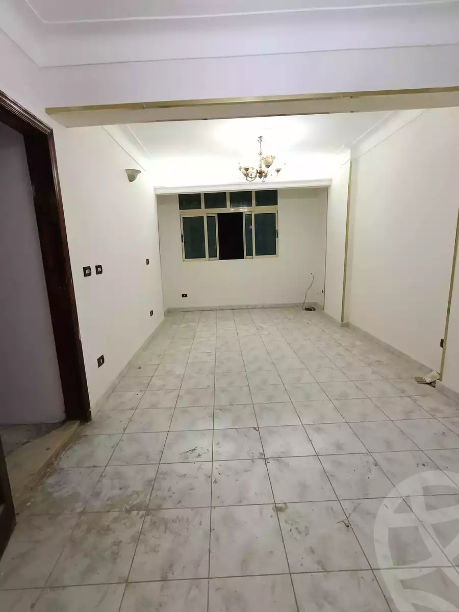 https://aqarmap.com.eg/en/listing/6624005-for-sale-alexandria-lsywf-el-falki