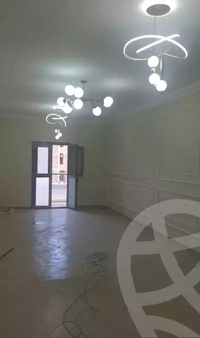 https://aqarmap.com.eg/ar/listing/6624135-for-sale-sharqia-zagazig-zagazig-city-ghasham-rd