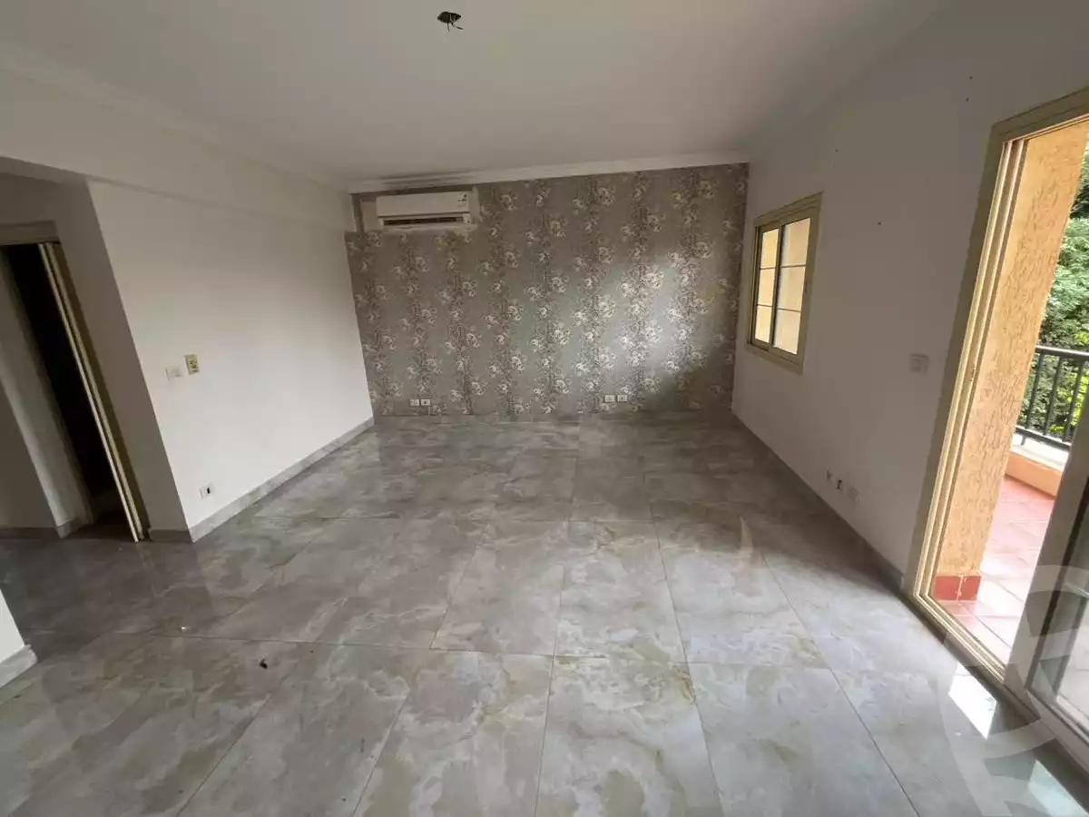 https://aqarmap.com.eg/ar/listing/6624239-for-rent-cairo-new-cairo-madinaty-lmntq-lwl-fylt-madinaty-road