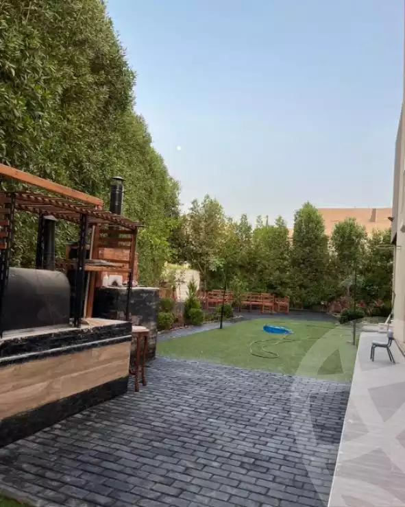 https://aqarmap.com.eg/ar/listing/6624557-for-sale-cairo-new-cairo-compounds-the-square