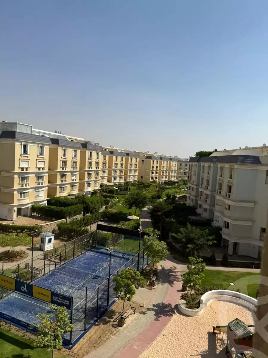 https://aqarmap.com.eg/en/listing/6624776-for-sale-cairo-new-cairo-compounds-mountain-view-hyde-park