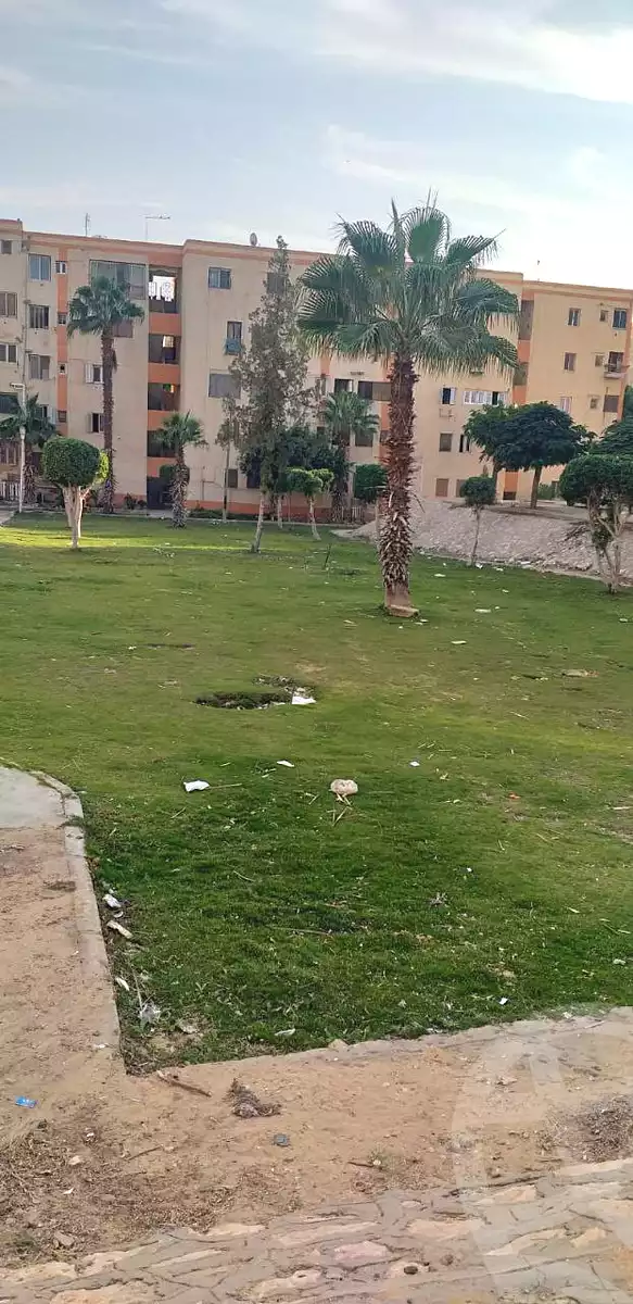 https://aqarmap.com.eg/ar/listing/6624909-for-sale-cairo-new-cairo-el-ahyaa-fourth-neighborhood-street-1