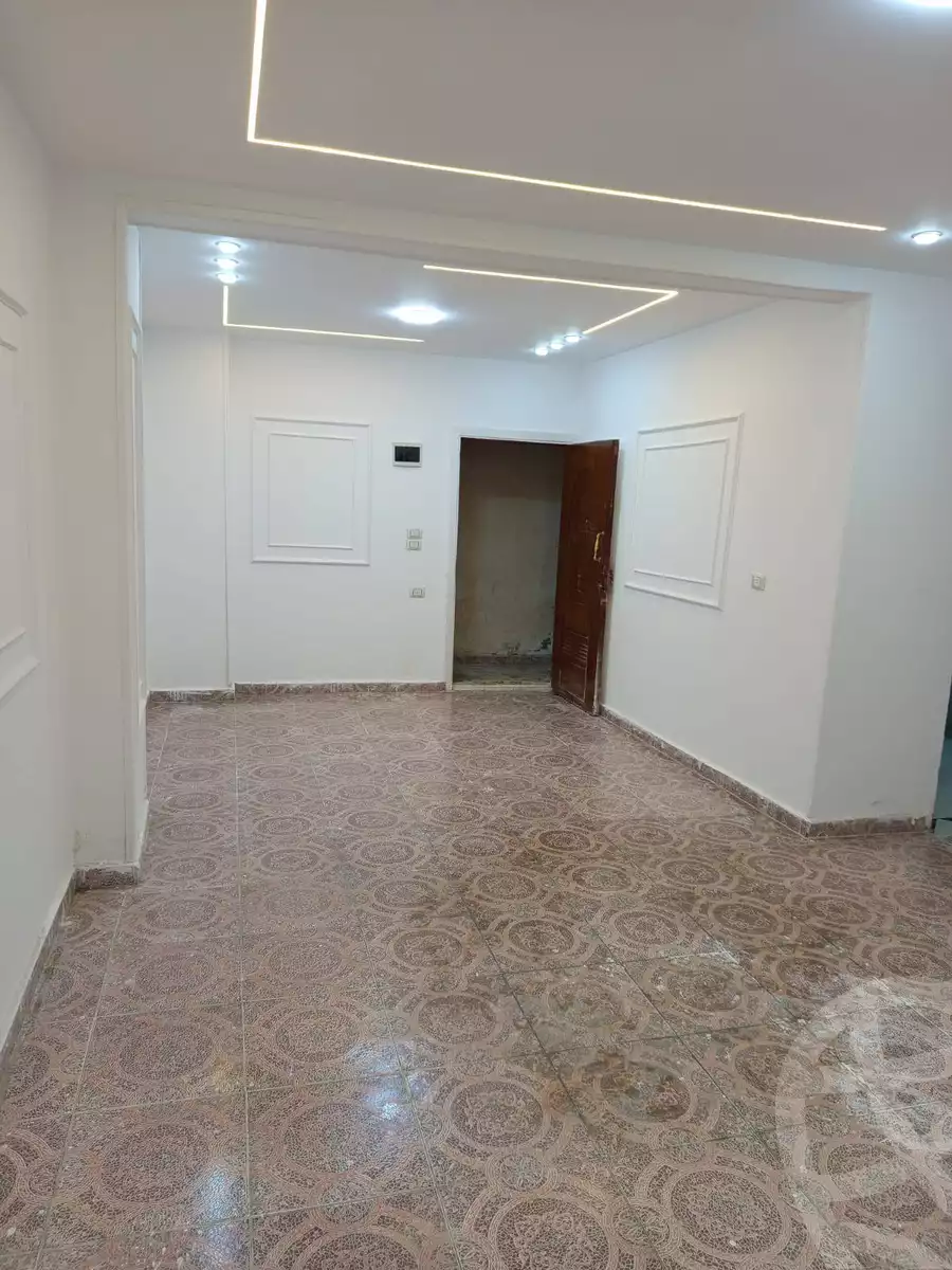 https://aqarmap.com.eg/en/listing/6625046-for-sale-alexandria-l-jmy-lbytsh-ibrahim-othman-st
