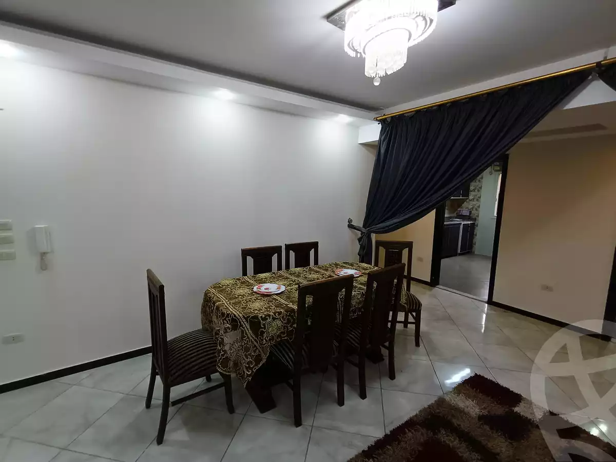 https://aqarmap.com.eg/ar/listing/6626435-for-rent-cairo-manial-manial-st