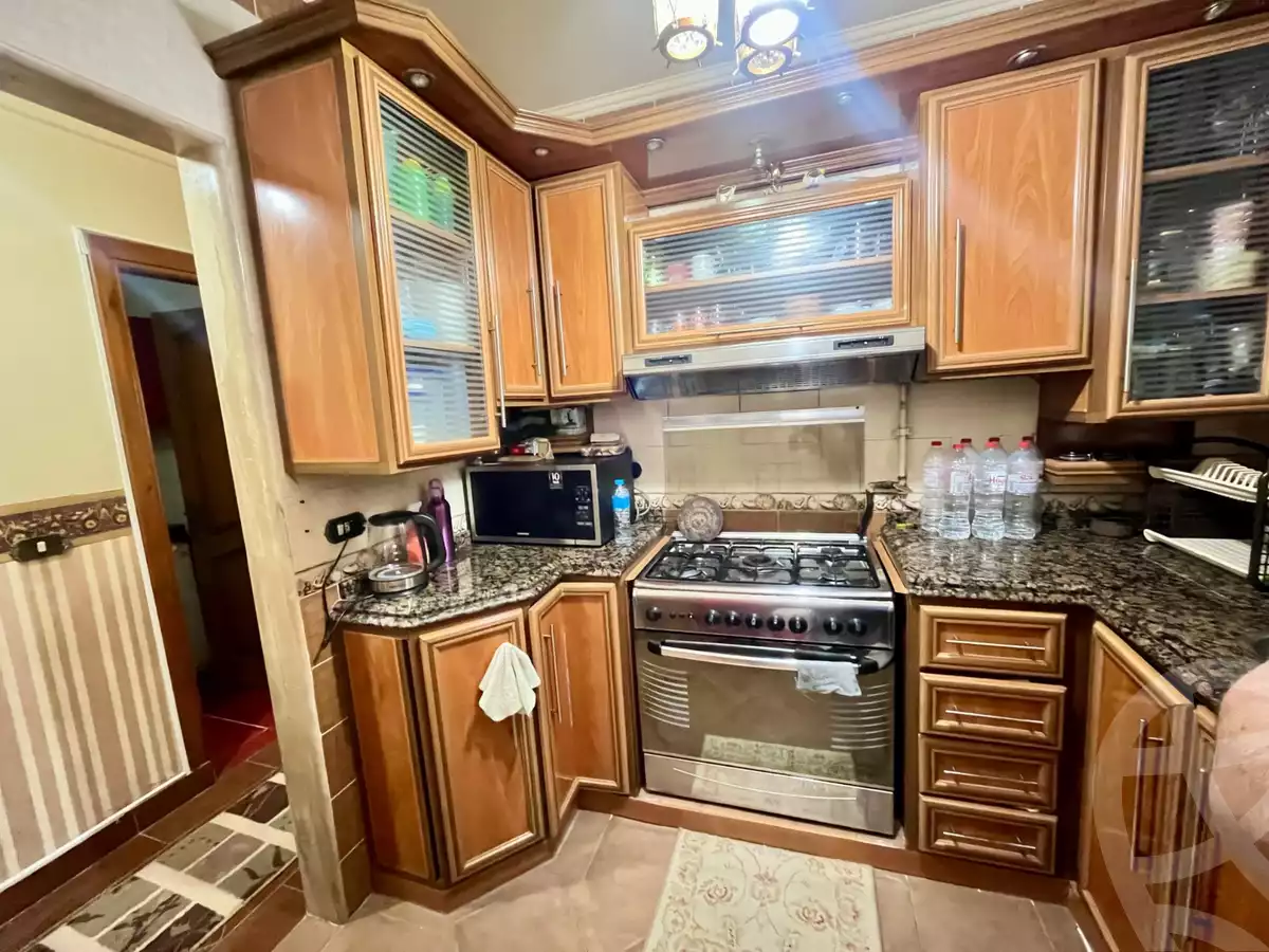 https://aqarmap.com.eg/ar/listing/6626941-for-sale-alexandria-sporting-shr-bwr-s-yd
