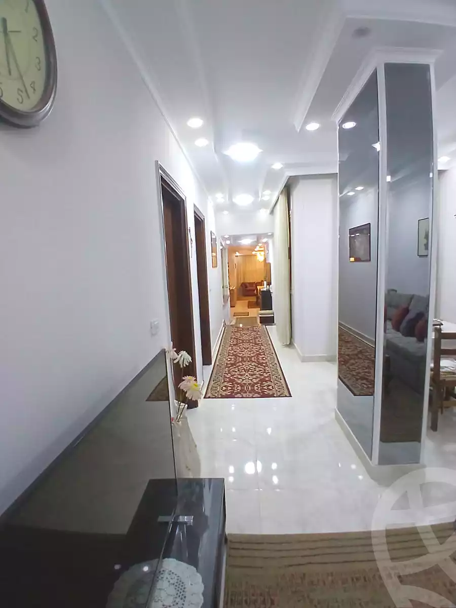 https://aqarmap.com.eg/ar/listing/6627008-for-sale-cairo-6th-of-october-el-hay-el-motamyz-fourth-touristic-village-mohamed-ahmed-barhoma-st